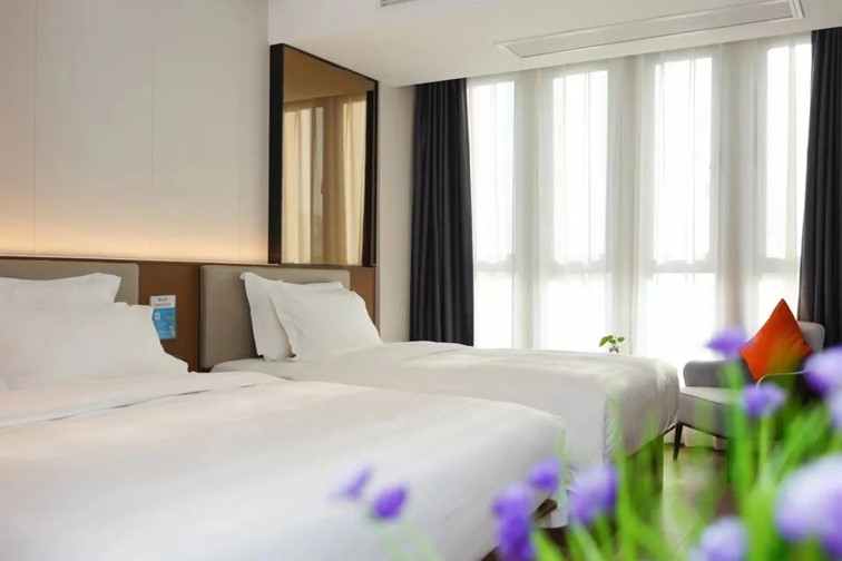 跟着半马游青浦,超燃!2024青浦新城半程马拉松赛即将开赛! 跟着半马游青浦,超燃!2024青浦新城半程马拉松赛即将开赛!