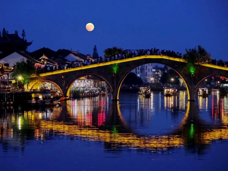 快高铁·慢生活|开通啦!青浦上榜长三角“四季主题榜单”和十大主题线路! 快高铁·慢生活|开通啦!青浦上榜长三角“四季主题榜单”和十大主题线路!