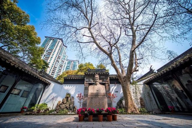 0517_100618_988.jpg 640.jpg