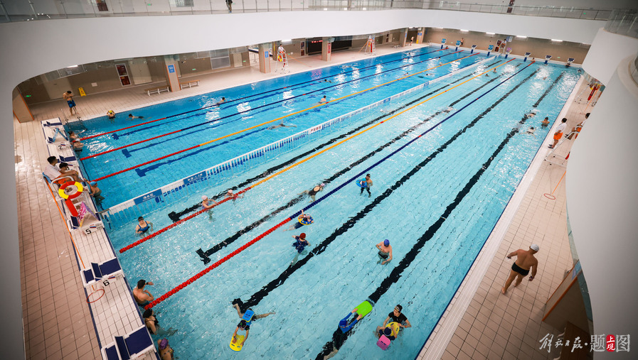 昨天,徐家汇体育公园上海游泳馆向市民开放.jpeg 昨天,徐家汇体育公园上海游泳馆向市民开放.jpeg