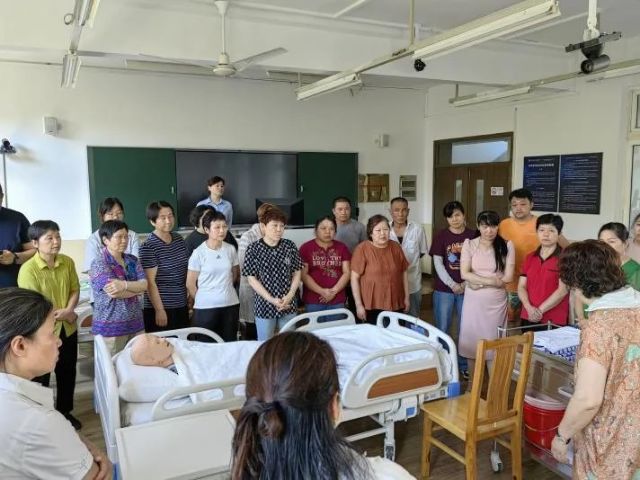 0826_150944_264.jpg 6401.jpg