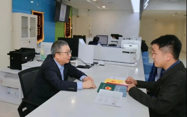 1114_151956_764.jpg 1114_151956_764.jpg