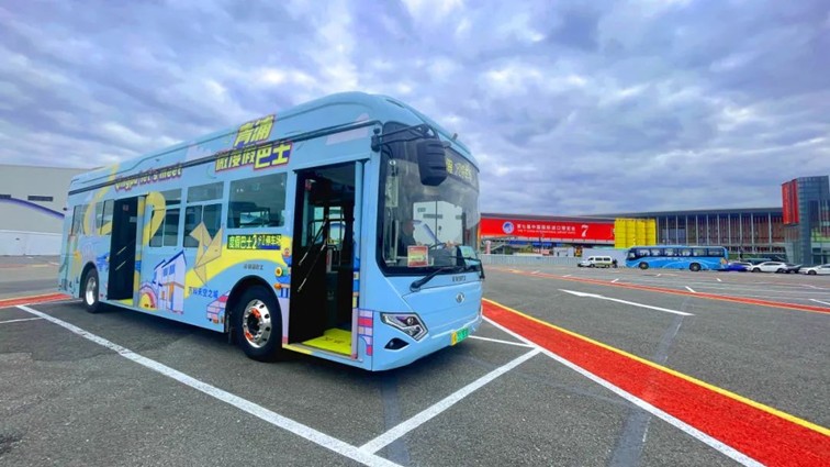 不止citywalk,更有citybus!免费“巴士游”带你解锁青浦春日浪漫~