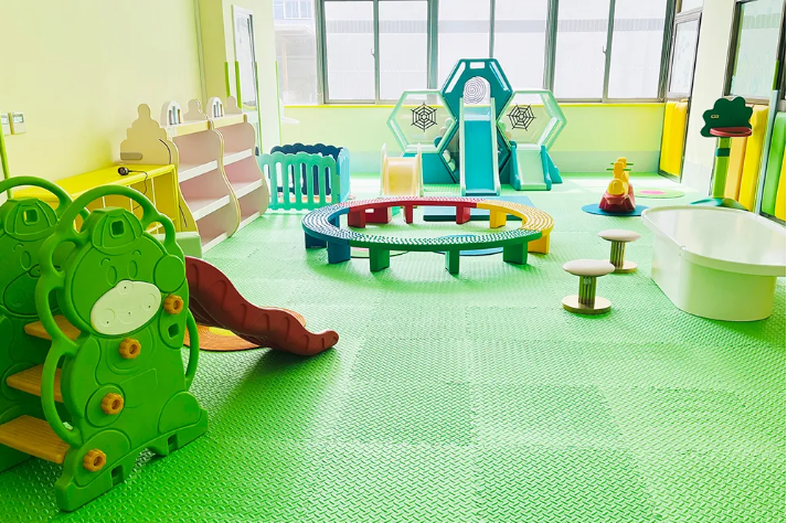 嘉兴路街道市民驿站第一分站宝宝屋.png 嘉兴路街道市民驿站第一分站宝宝屋.png