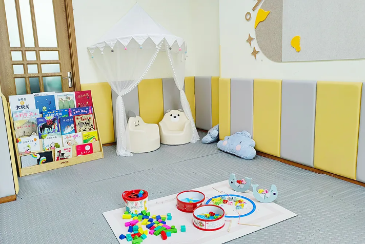 凉城新村街道第一市民驿站宝宝屋.png 凉城新村街道第一市民驿站宝宝屋.png