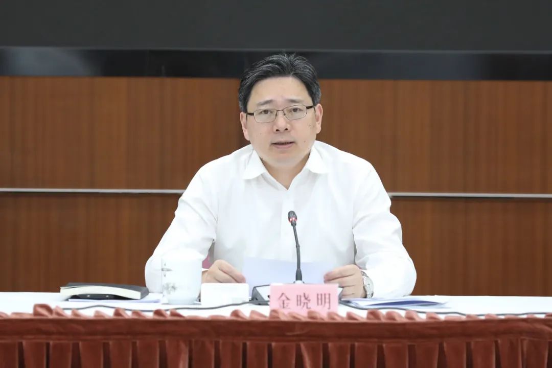 0423_104034_514.jpg 0423_104034_514.jpg