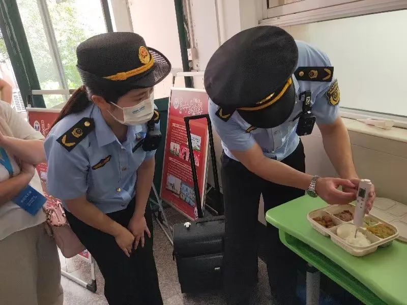 0809_135936_654.jpg 5.jpg