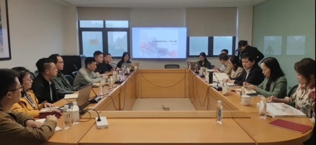 1114_152032_795.jpg 1114_152032_795.jpg