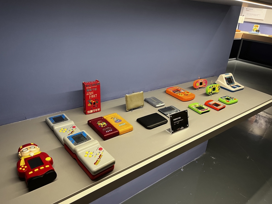 红白机、文曲星、中华学习机……去游戏博物馆找寻童年回忆 5000余件藏品讲述游戏行业发展