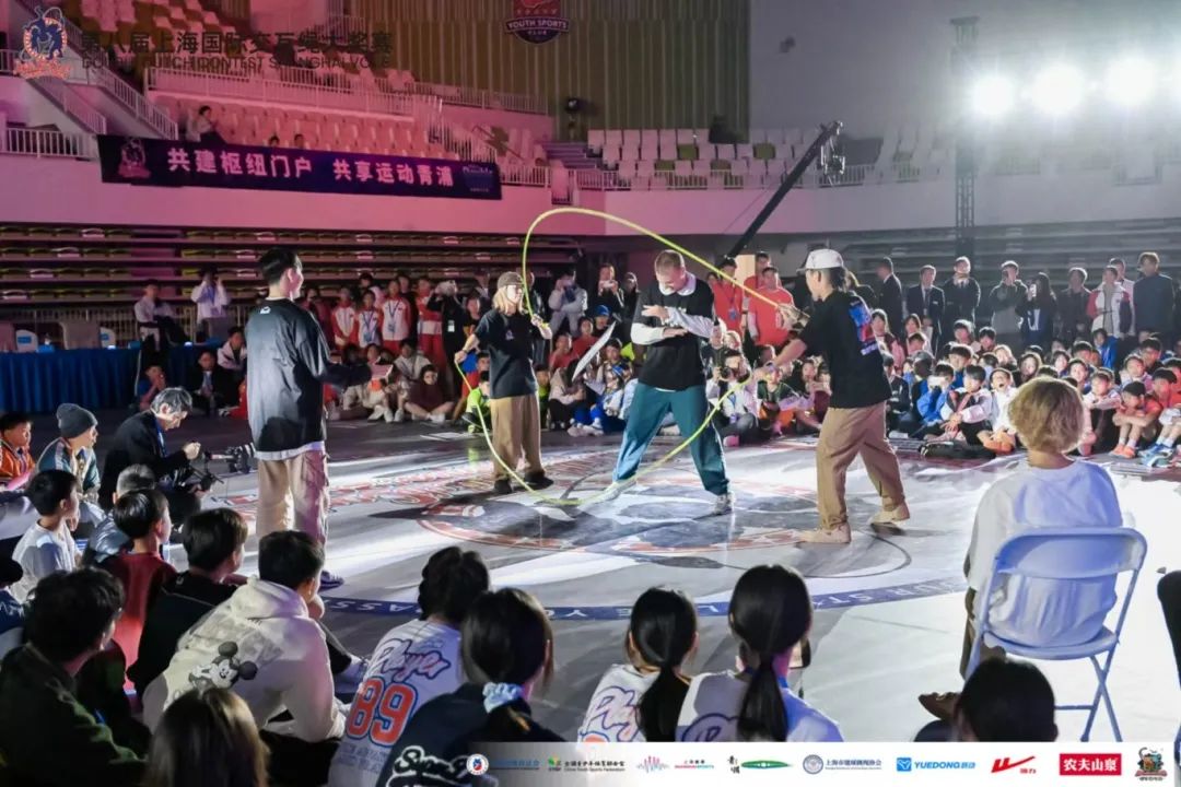 1126_113201_794.jpg 1126_113201_794.jpg