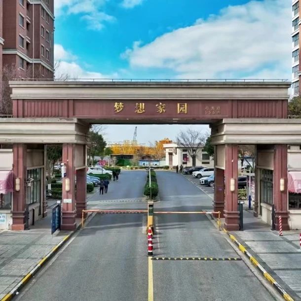 0628_161812_157.jpg 5.jpg