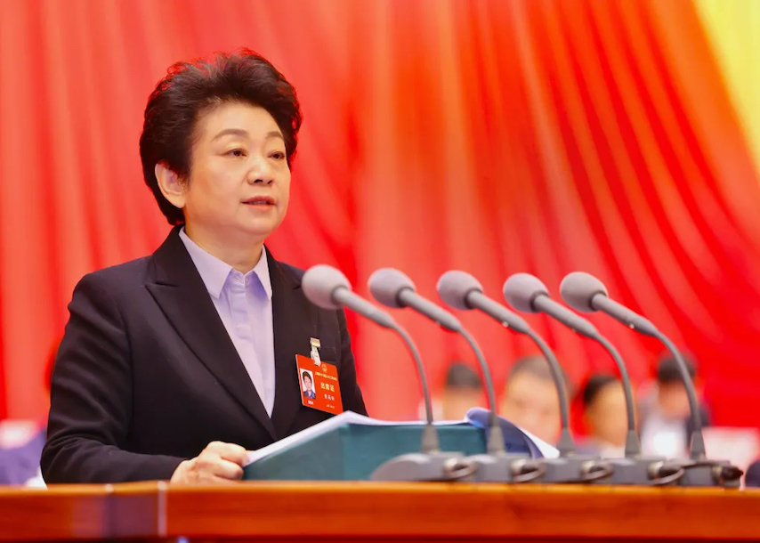 积极作为更好助力改革攻坚突破 市十六届人大三次会议举行第二次全体会议