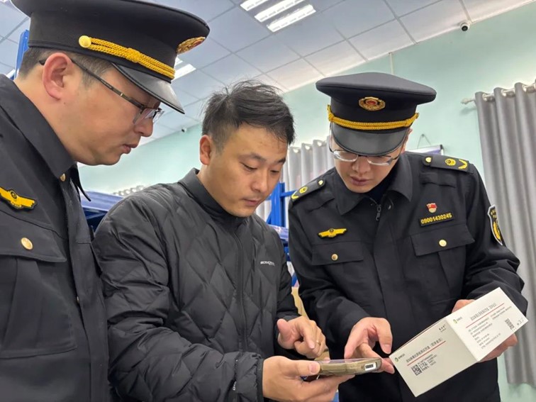 新年用新“码”,检查必亮“码”!青浦区市场监管局进一步优化涉企行政检查 新年用新“码”,检查必亮“码”!青浦区市场监管局进一步优化涉企行政检查