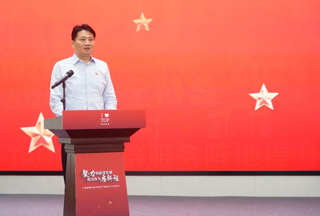 0702_082557_820.jpg 0702_082557_820.jpg