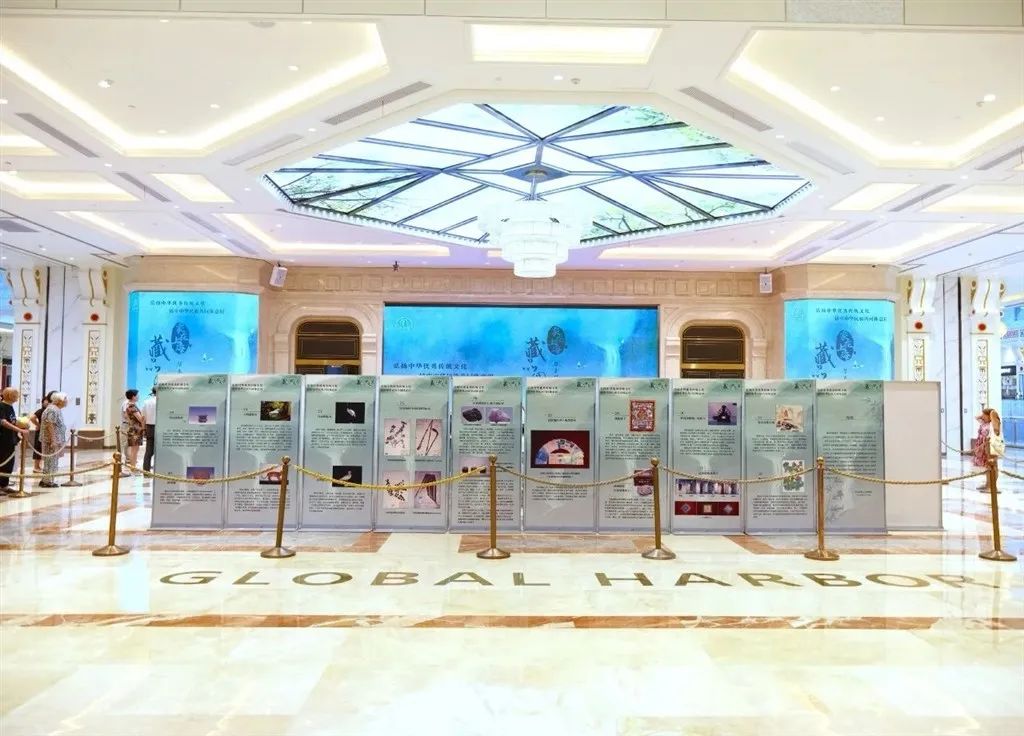 博物馆1.jpg 博物馆1.jpg