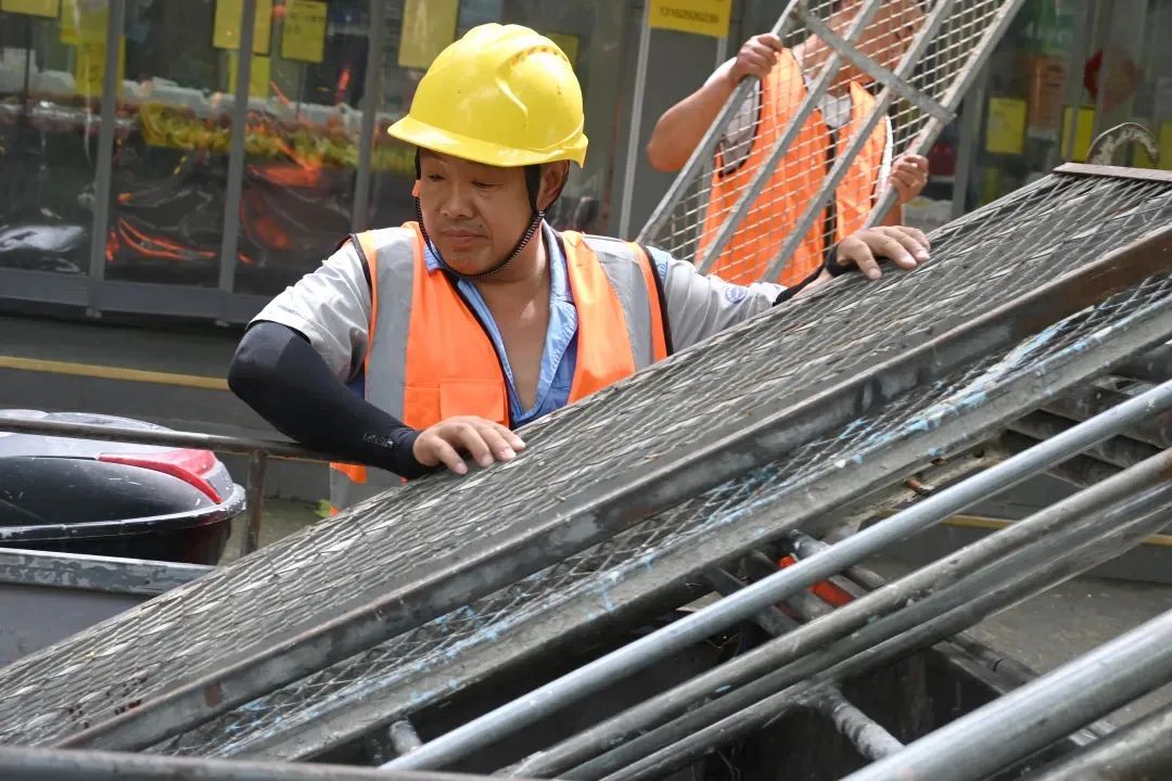 0726_083137_721.jpg 0726_083137_721.jpg