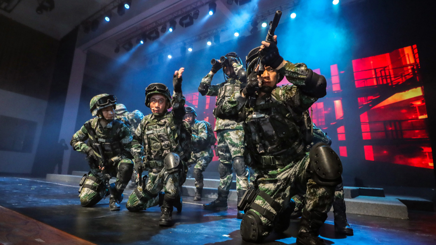 越剧《好八连》剧照。 资料图片.jpeg 越剧《好八连》剧照。 资料图片.jpeg