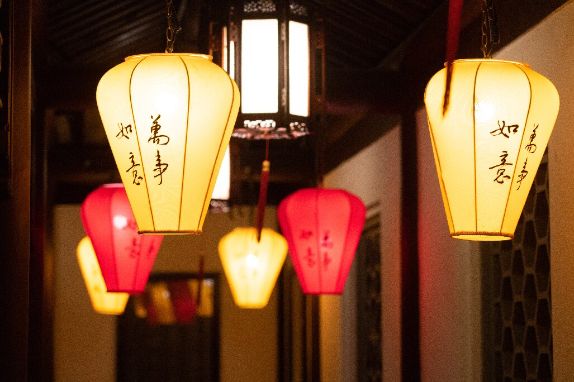 灯笼.jpg 灯笼.jpg