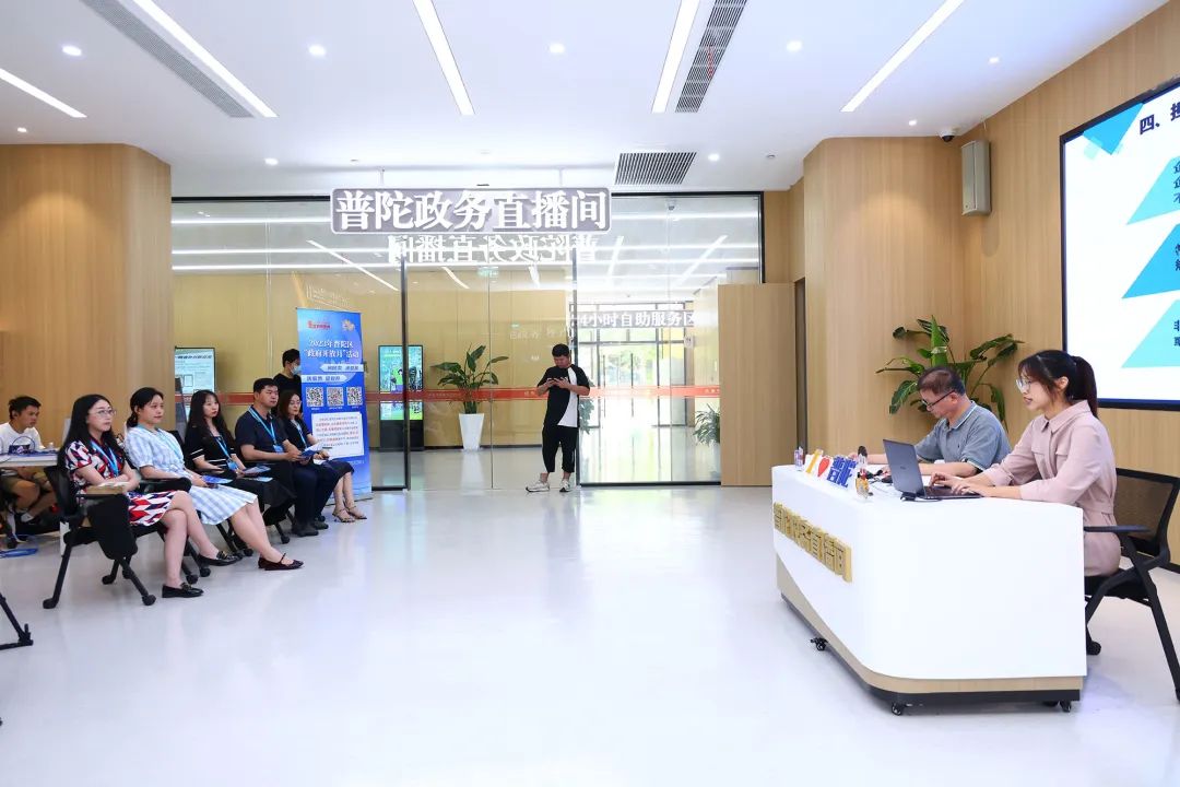 0807_094808_759.jpg 0807_094808_759.jpg