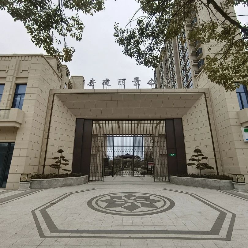 0628_161609_660.jpg 2.jpg