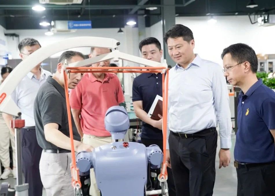 0719_075419_939.jpg 0719_075419_939.jpg