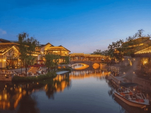 会·聚青浦|这篇超好逛的青浦购物图鉴,一定是“购物星人”的最爱! 会·聚青浦|这篇超好逛的青浦购物图鉴,一定是“购物星人”的最爱!