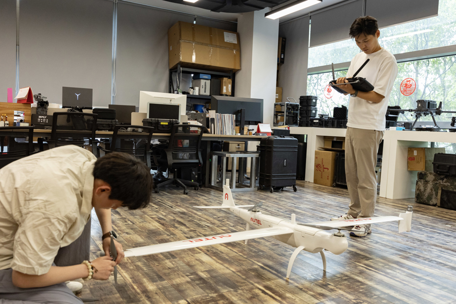 怀爱国之心、立报国之志、增强国之能 沪上高校师生牢记嘱托砥砺奋进 夯实未来产业发展关键人才支撑