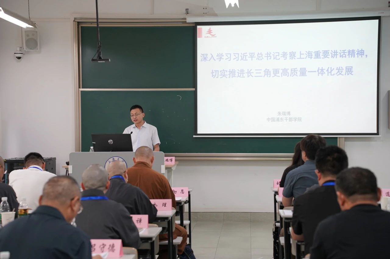 院校1.jpg 院校1.jpg