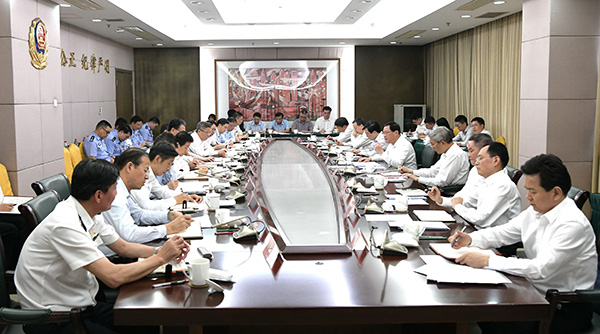 李强听取全市扫黑除恶专项斗争工作及打击“套路贷”专项行动汇报 李强听取全市扫黑除恶专项斗争工作及打击“套路贷”专项行动汇报