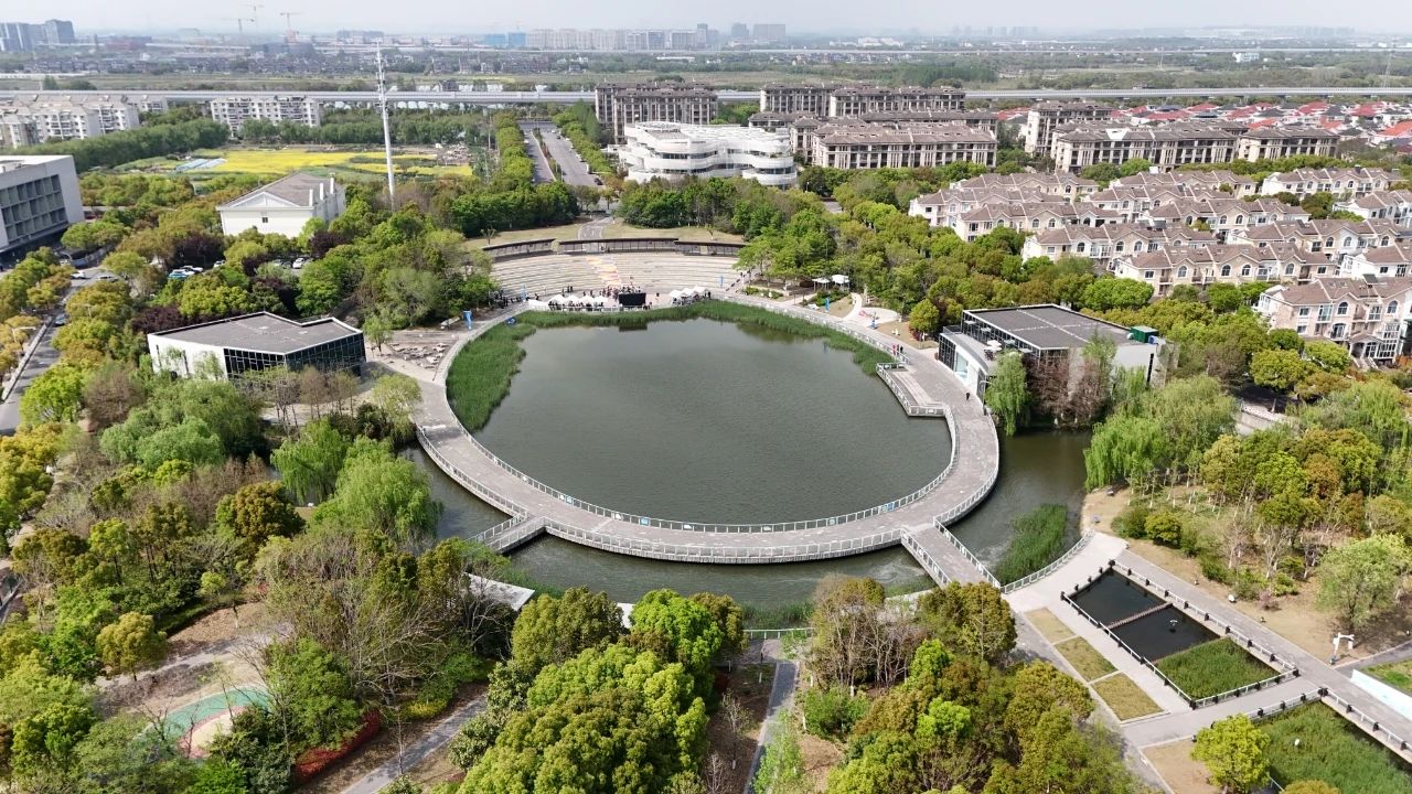 0410_133940_709.jpg 0410_133940_709.jpg