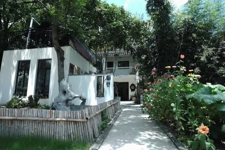 随着镜头中的涟漪,在水韵流转中感受青浦水美乡村 随着镜头中的涟漪,在水韵流转中感受青浦水美乡村